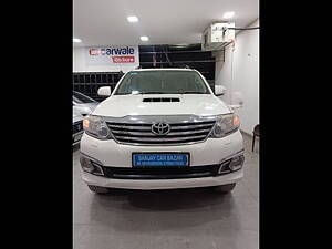 Second Hand Toyota Fortuner 3.0 4x2 AT in Ludhiana