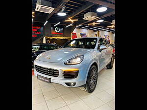 Second Hand Porsche Cayenne Platinum Edition Diesel in Navi Mumbai