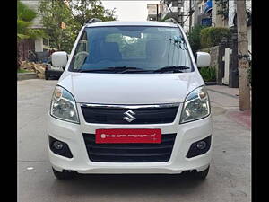 Second Hand Maruti Suzuki Wagon R VXI AMT in Hyderabad