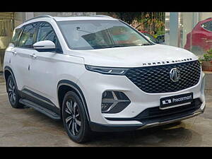 Second Hand MG Hector Plus Sharp Hybrid 1.5 Petrol in Bangalore