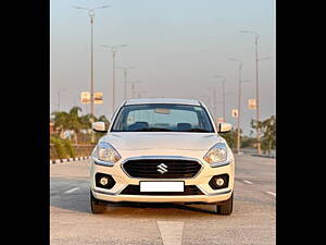 Second Hand Maruti Suzuki DZire VXi AMT in Surat