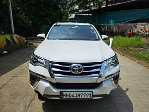 Second Hand Toyota Fortuner 2.8 4x4 AT in Mumbai