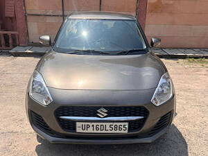 Second Hand Maruti Suzuki Swift VXi AMT [2021-2023] in Delhi