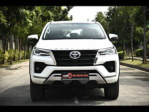 Second Hand Toyota Fortuner 4X4 MT 2.8 Diesel in Kolkata