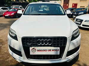 Second Hand ऑडी q7 3.0 tdi  क्वाट्रो प्रीमियम in मुंबई