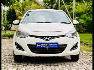 Second Hand हुंडई i20 मैग्ना 1.2 in अहमदाबाद