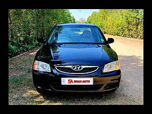 Second Hand Hyundai Accent Executive in Ahmedabad