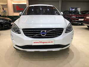 Second Hand வால்வோ  xc60 கைனடிக் d4 in பெங்களூர்