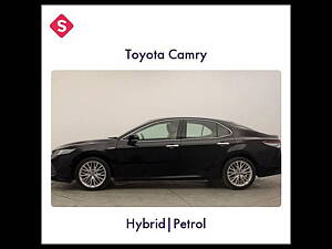 Second Hand Toyota Camry Hybrid in Chandigarh