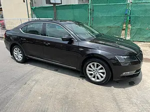 Used Skoda Superb Cars in Vijaywada, Second Hand Skoda Superb Cars 