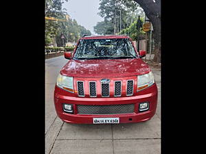 Second Hand Mahindra TUV300 T8 in Mumbai