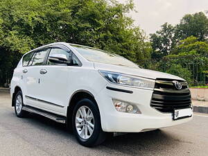 Second Hand Toyota Innova Crysta 2.4 GX 7 STR [2016-2020] in Delhi