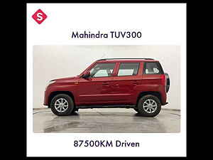 Second Hand महिंद्रा tuv300 t6 प्लस in हैदराबाद