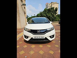 Second Hand Honda Jazz V AT Petrol in Mumbai