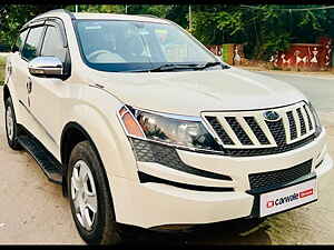 Second Hand महिंद्रा XUV500 w6 in कानपुर