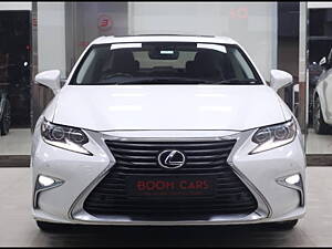 Second Hand Lexus ES 300h in Chennai