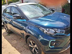 Second Hand Tata Nexon EV XZ Plus LUX in Lucknow