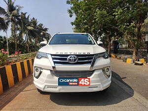 Second Hand Toyota Fortuner 2.8 4x4 AT in Mumbai