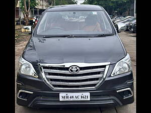 Second Hand Toyota Innova 2.5 G BS IV 8 STR in Mumbai