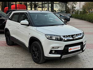 Second Hand Maruti Suzuki Vitara Brezza ZDi AGS in Ahmedabad