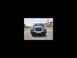 Second Hand Mahindra Thar LX Convertible Petrol AT in Noida