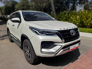 Second Hand Toyota Fortuner 4X2 AT 2.8 Diesel in Bangalore