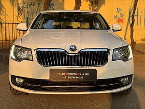 Second Hand Skoda Superb Elegance TSI AT in Mumbai