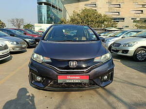 Second Hand Honda Jazz V AT Petrol in Mumbai