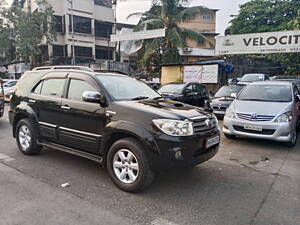 Second Hand Toyota Fortuner 3.0 MT in Mumbai