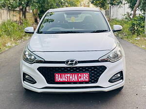 Second Hand Hyundai Elite i20 Asta 1.4 CRDi Dual Tone in Jaipur