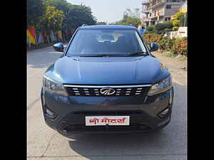 Second Hand महिंद्रा xuv300 1.5 w6 [2019-2020] in इंदौर