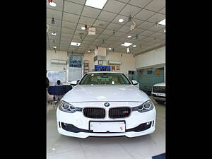 Second Hand BMW 3-Series 320d Luxury Line in Mumbai