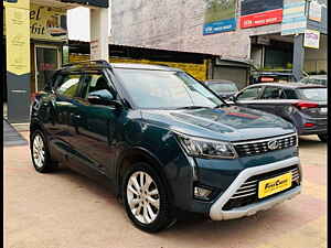 Second Hand మహీంద్రా XUV300	 w8 1.5 డీజిల్ [2020] in చండీగఢ్