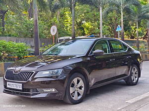 Second Hand Skoda Superb Style TSI AT in Mumbai