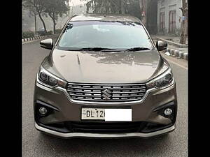 Second Hand Maruti Suzuki Ertiga ZXi AT in Delhi