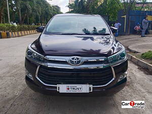 Second Hand Toyota Innova Crysta 2.4 VX 7 STR [2016-2020] in Mumbai