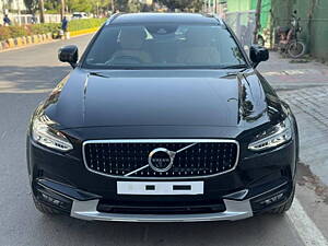 Second Hand Volvo V90 Cross Country D5 Inscription [2017-2020] in Hyderabad