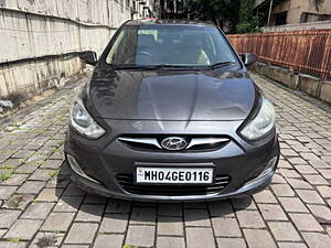 Second Hand Hyundai Verna Fluidic 1.6 CRDi SX in Navi Mumbai