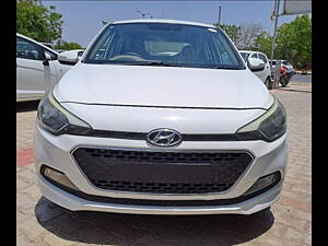 Second Hand Hyundai Elite i20 Sportz 1.2 in Ahmedabad