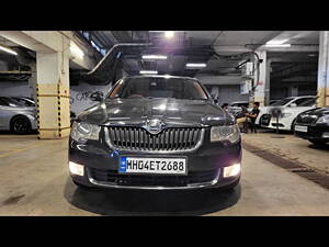 Second Hand Skoda Superb Elegance TSI AT in Mumbai