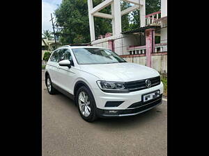 Second Hand Volkswagen Tiguan Highline TDI in Pune