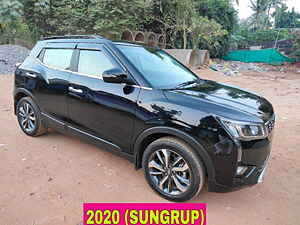 Second Hand महिंद्रा xuv300 w8 (o) 1.2 पेट्रोल in भुवनेश्वर