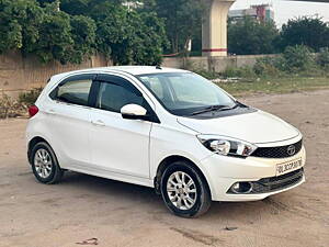 Second Hand Tata Tiago Revotron XZA in Delhi