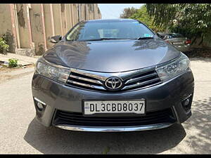 Second Hand Toyota Corolla Altis 1.8 G in Delhi