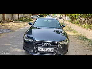 Second Hand ऑडी a6 2.0  tdi टेक्नोलॉजी पैक in वडोदरा