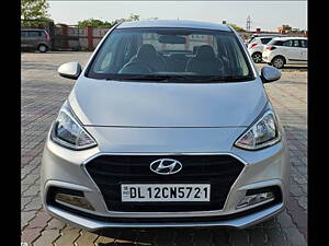 Second Hand Hyundai Xcent E Plus in Delhi