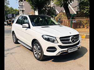 Second Hand मर्सिडीज़ बेंज़ GLE 250  डी in मुंबई