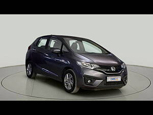 Second Hand Honda Jazz V Petrol in Delhi