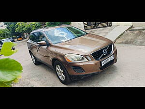 Second Hand Volvo XC60 D5 AWD AT in Hyderabad