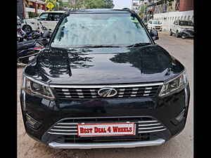 Second Hand மஹிந்திரா  xuv300 1.5 டபிள்யூ8 (o) [2019-2020] in லக்னோ